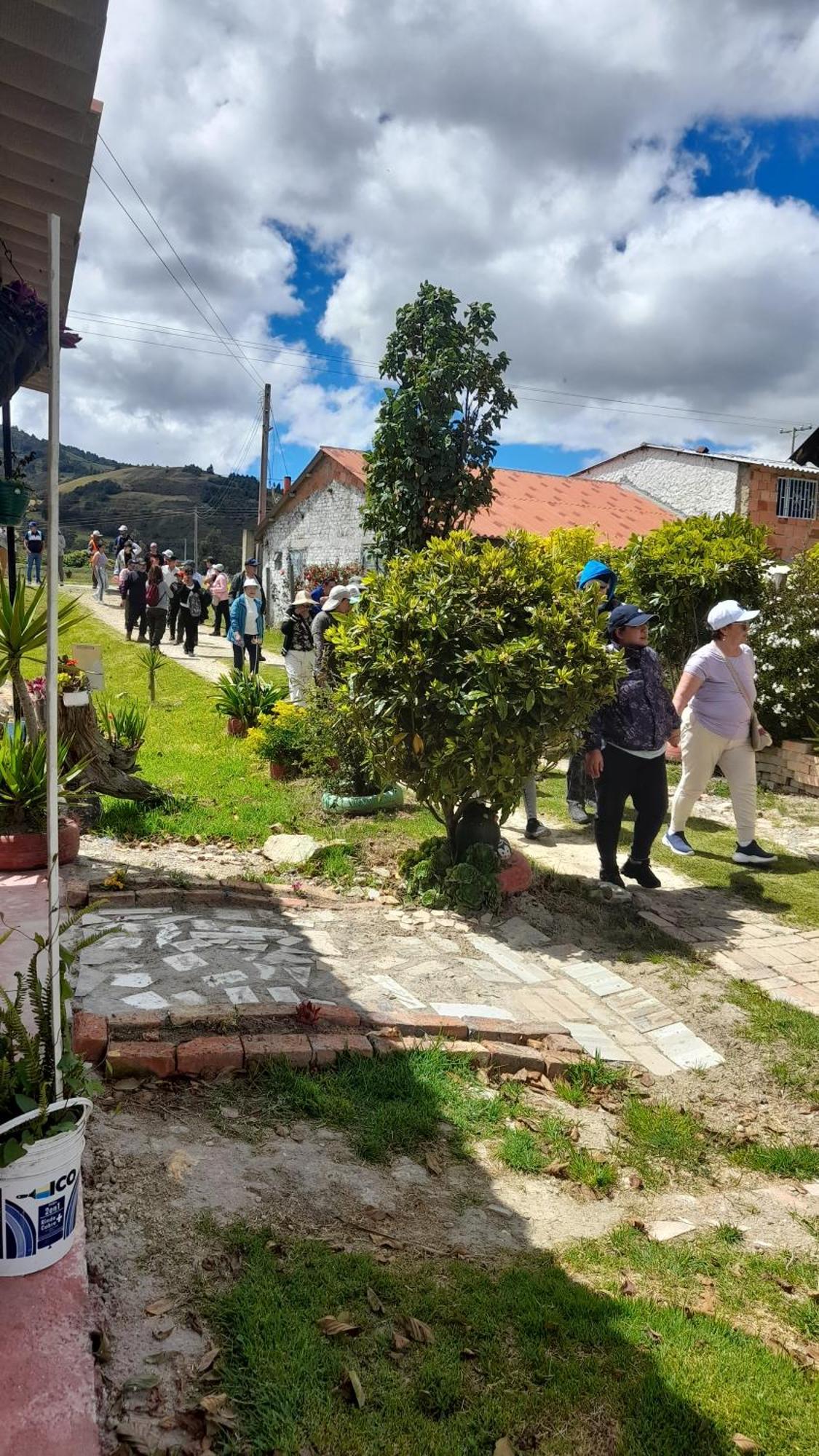 Maria Valentina Farm stay Tota